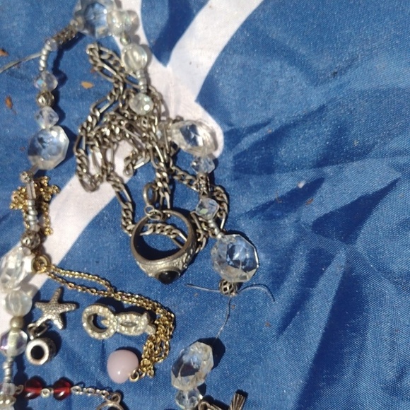 Jewelry Lot - Picture 3 of 3